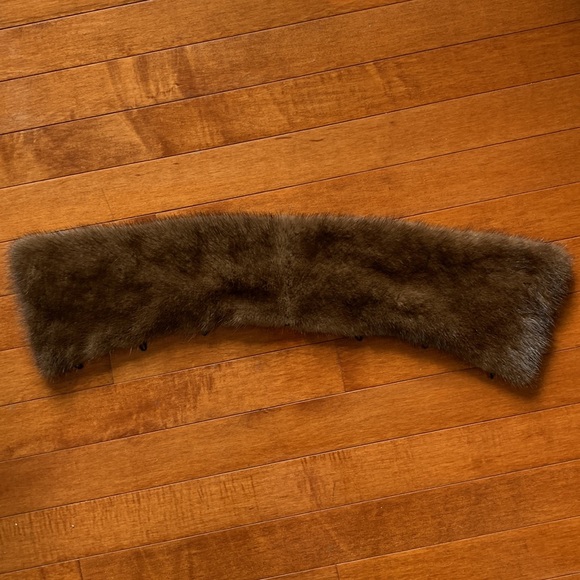 Finest genuine leather man bomber jacket with removable mink collar. - Picture 9 of 15